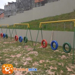 Balanço triplo com pneus