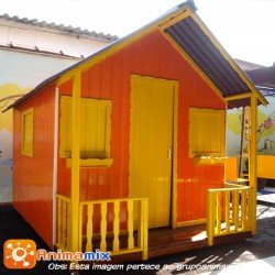 Casinha de Madeira Colorida 2 Grande