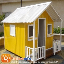 Casinha de boneca Amarela e branca